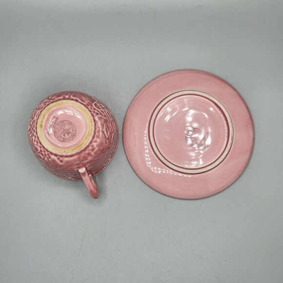 Bordallo Pinheiro Leaf and Vine Teacup and Saucer Blush Pink Made in Portugal - Picture 6 of 9